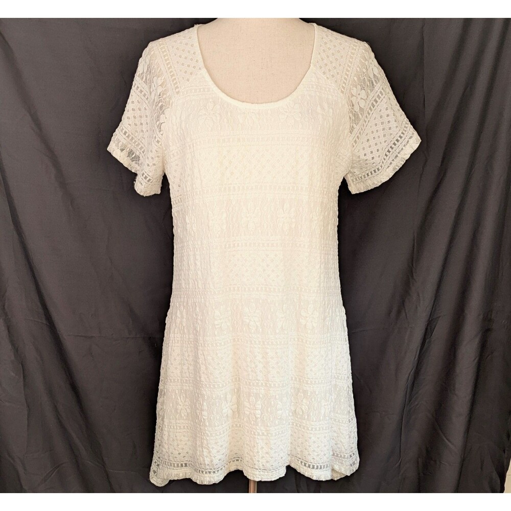 Indigo Soul Ivory Lace Tunic Top Women's MED Shark Bite Hem